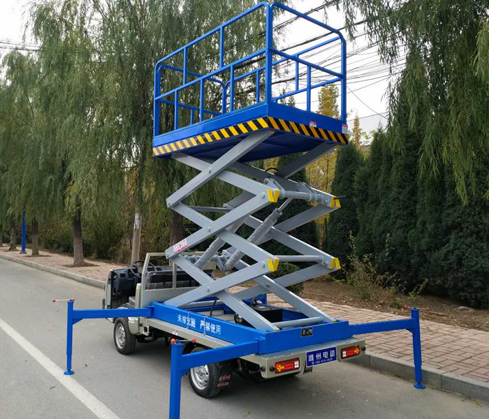 1621347954542725.jpg 恒天圣岳車載式升降機.jpg